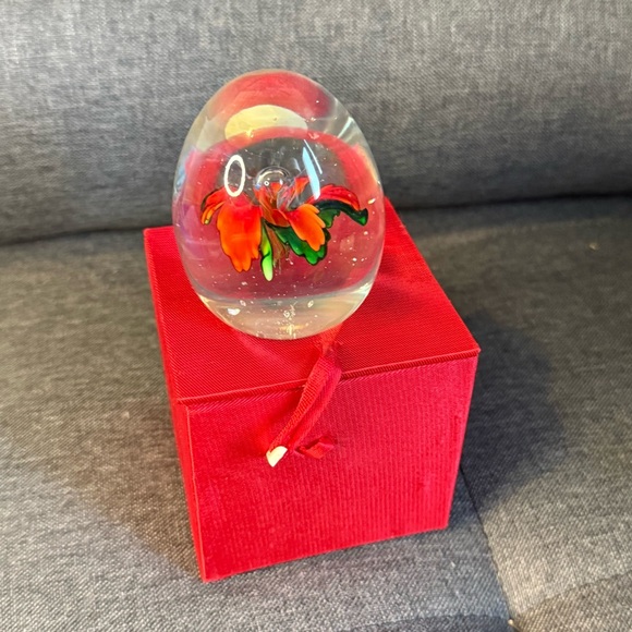 Decorative Glass Paperweight with Red and Green Floral Design - Picture 3 of 6